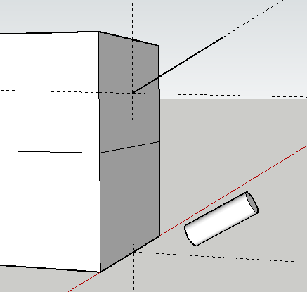 図8: 60度傾いたドリル円柱穴の中心と同一ライン上に円柱がある