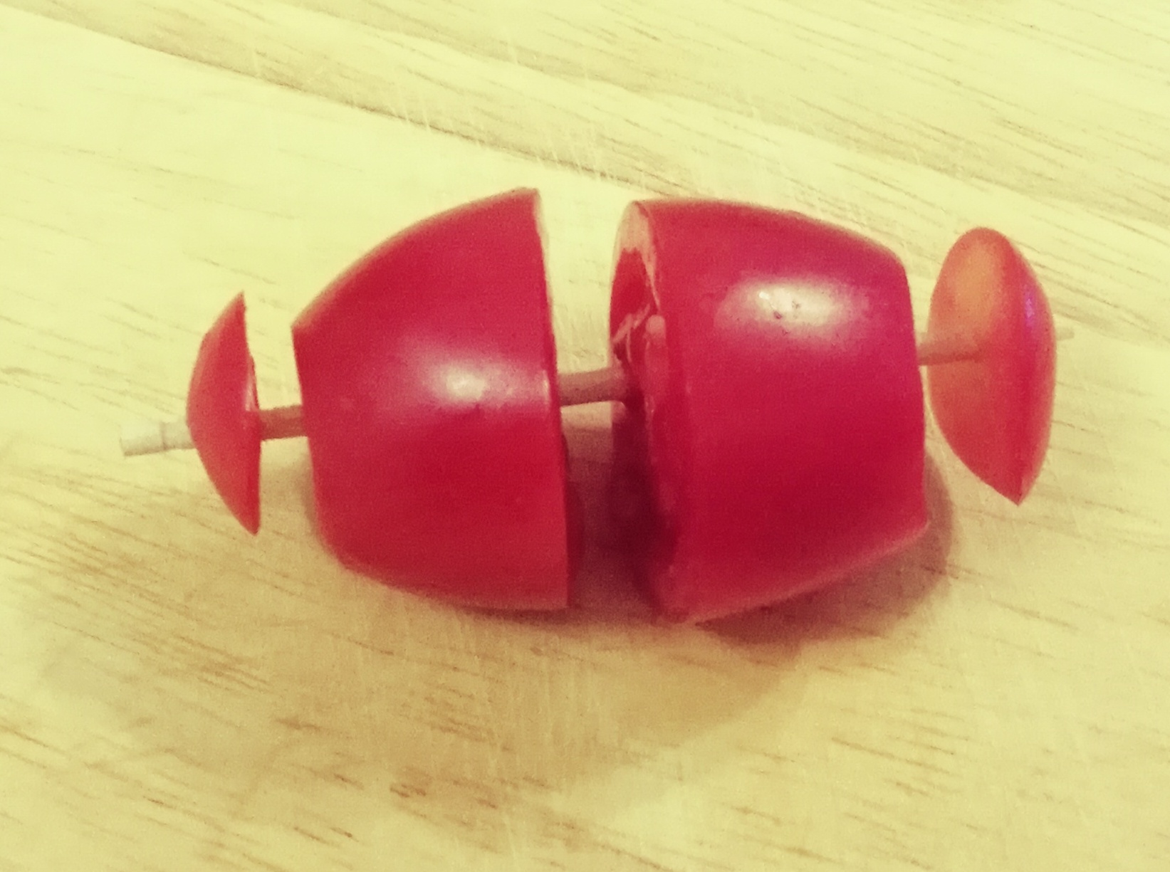 図1: ミニトマトの横カット法